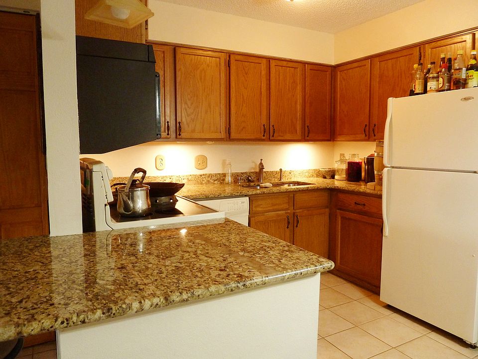 Granite countertops 