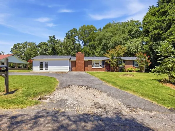 172 Chauncey Dr, Millers Creek, NC 28651
