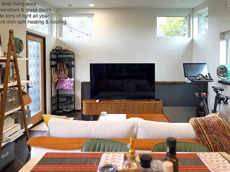 2847 NW Savier St #B — Photo 14