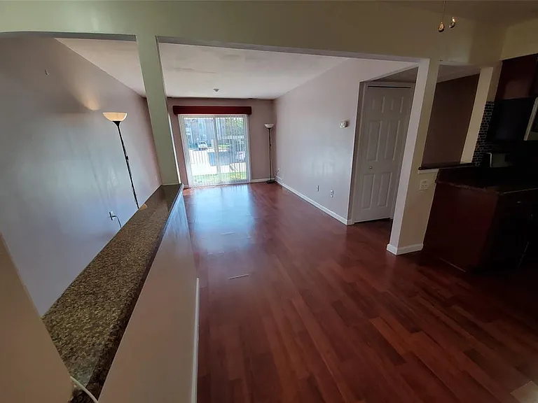 44477 Savery Dr — Photo 6