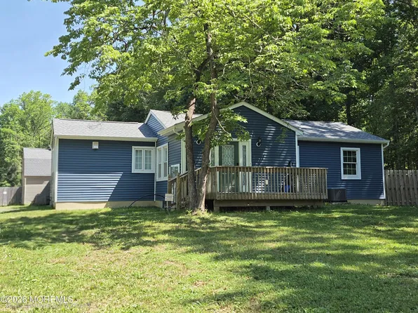 150 Belmar Blvd, Farmingdale, NJ 07727