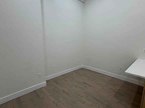5th image of 51-53 Lincoln Park #1B