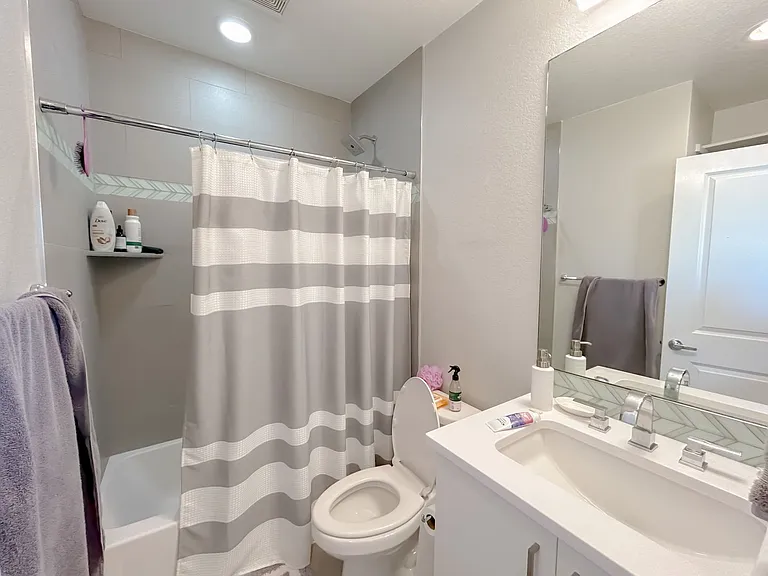 2233 Eliot St #2 — Photo 9