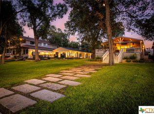 360 Rancho Rd, New Braunfels, TX 78130