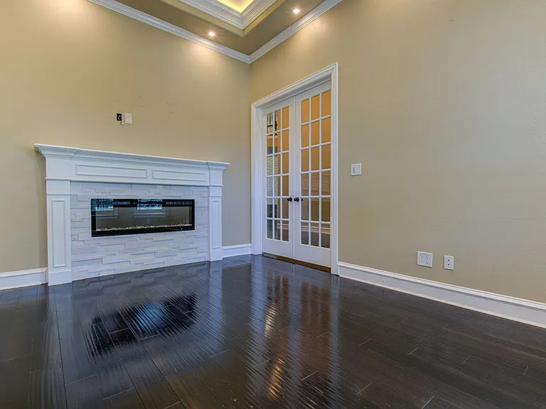 1917 Lakecliff Hills Ln — Photo 7