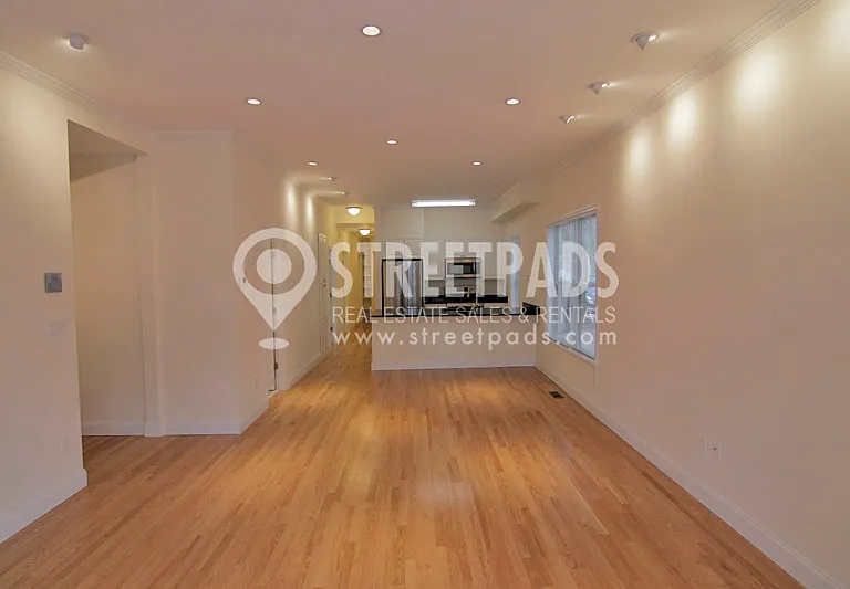 15 Langdon St — Photo 4