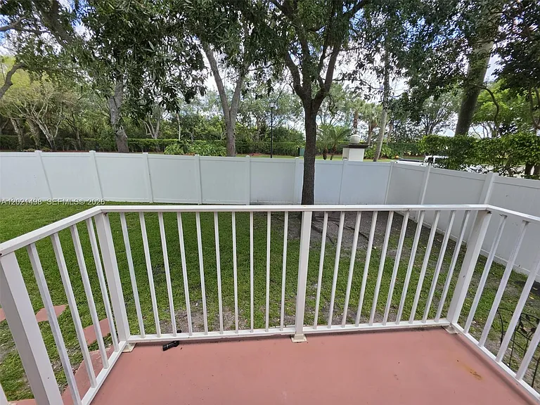 16801 SW 49th Ct — Photo 18