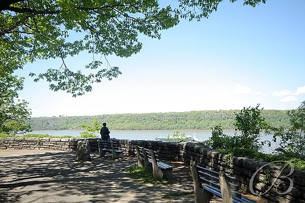 Sold by Bellmarc Realty | media 10