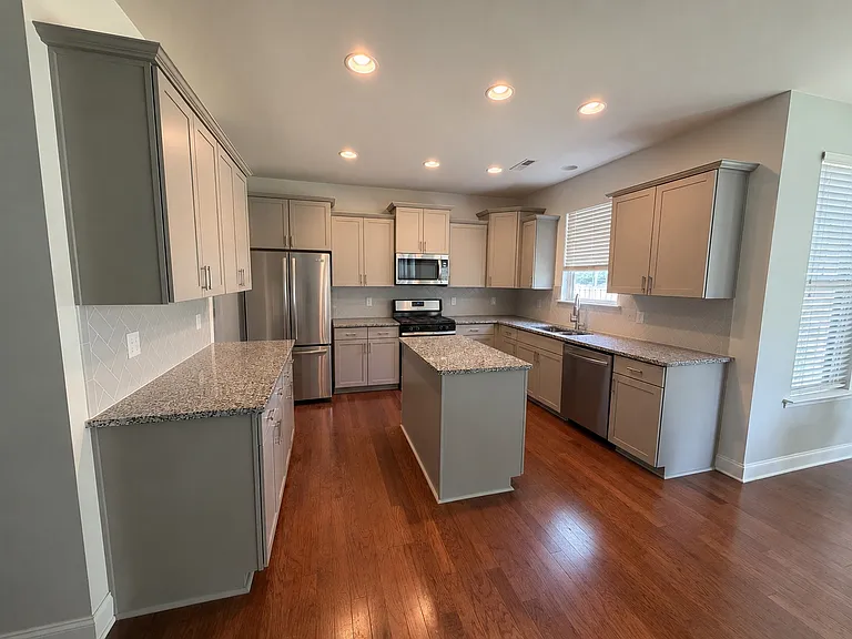 2624 Teermark Ln — Photo 2