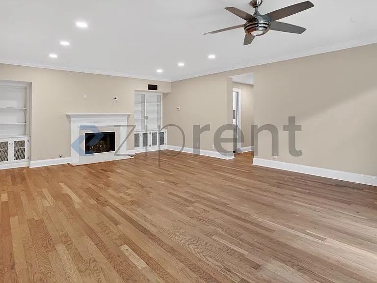 3638 Peachtree Rd NE #206 — Photo 12