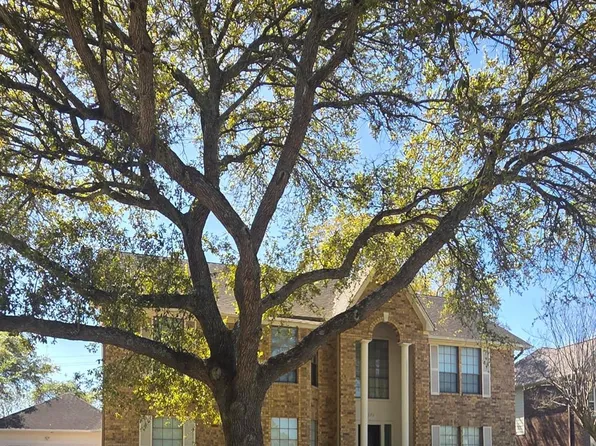 1323 Falling Leaf Ln, Seabrook, TX 77586