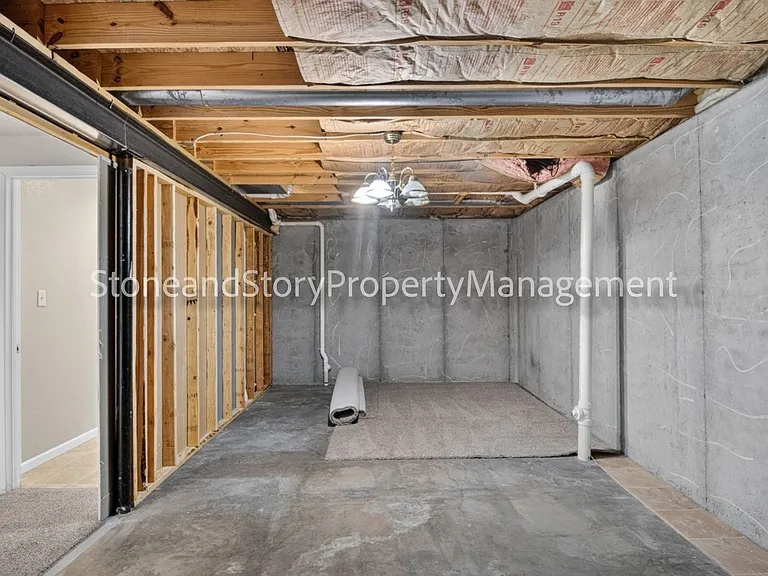6926 SW 17th St — Photo 31