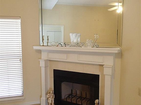 4th image of 1396 Greenvista Ln