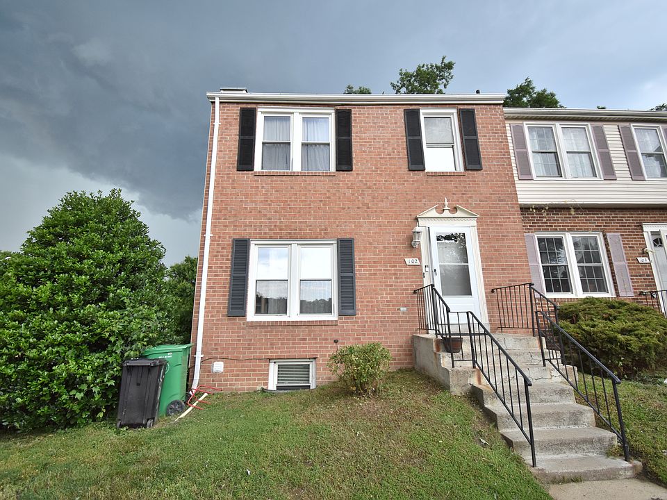 1st image of 102 Middle Point Ct