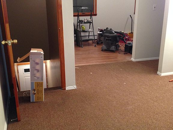 3rd image of 7 Willard Ave #Up