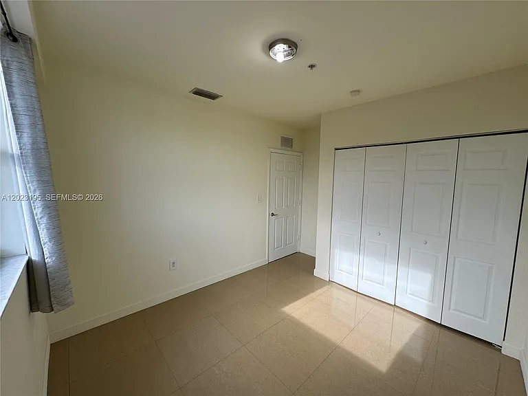 529 NE 62nd St #404 — Photo 9