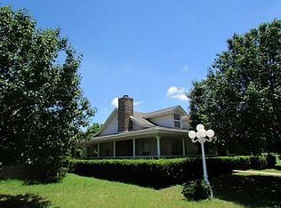 6933 Stephenson Levy Rd, Burleson, TX 76028