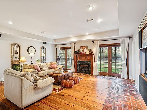 5th image of 41155 Rue Maison