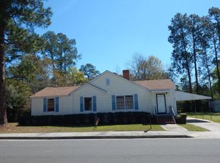 771 Fair St, Baxley, GA 31513