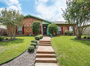 5229 Ragan Dr, The Colony, TX 75056