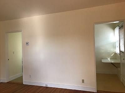 1st image of 1424 1/2 S Hayworth Ave