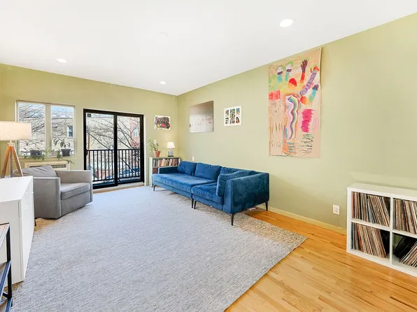 2356 61st St APT 1B, Brooklyn, NY 11204