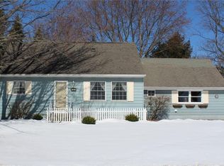 5222 W 52nd St, Fairview, PA 16415