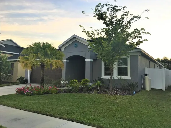 13829 Fairway Bunker Dr, Tampa, FL 33626