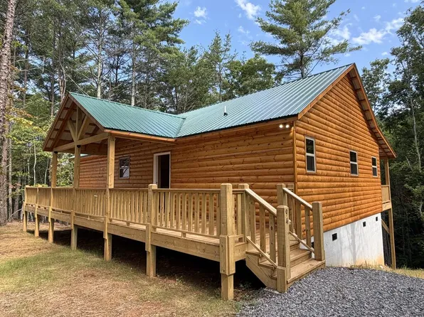 94 Noelles Pass, Murphy, NC 28906