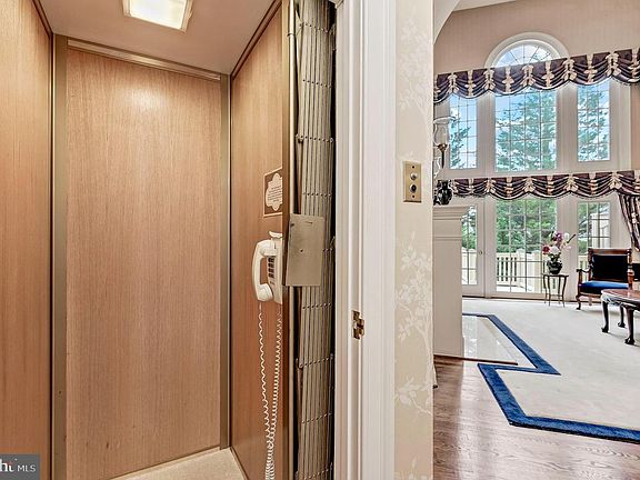 5th image of 11215 Tildencrest Ct