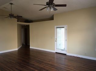 184 Devon Dr, Lemoore, CA 93245