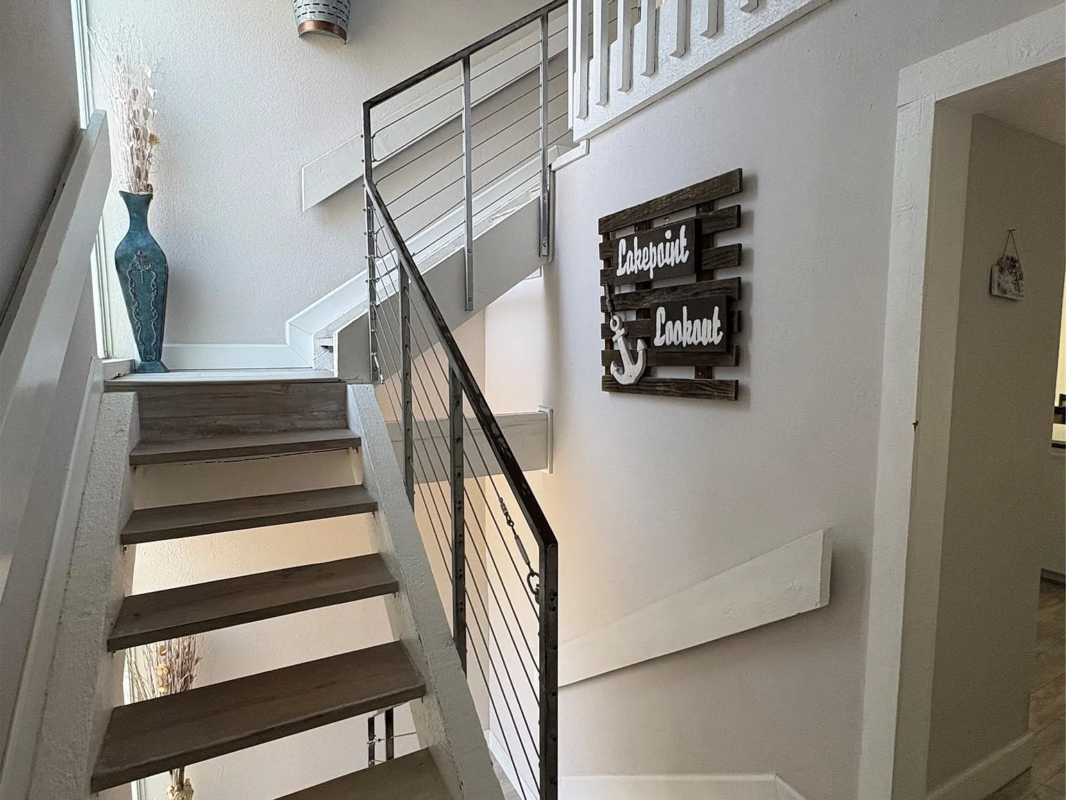 2 bed, 2.0 bath, 1741 sqft, $1,975 — Photo 3