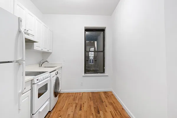Rented by Douglas Elliman | media 2