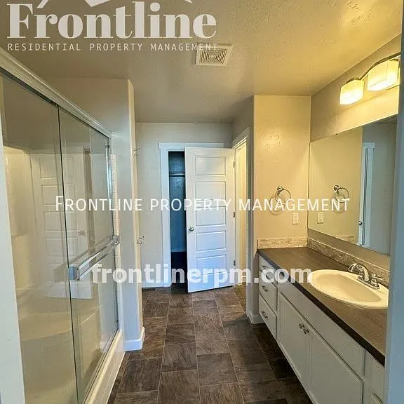 4087 S Murlo Ave — Photo 12