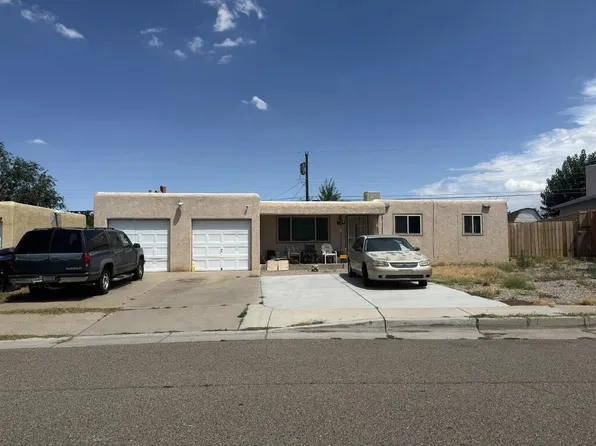 9507 Morrow Ave NE, Albuquerque, NM 87112