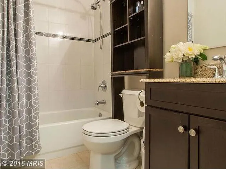 8922 Mallard Ct — Photo 15