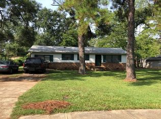 513 Johnson Rd, Albany, GA 31705