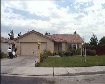 1st image of 4020 Elwood Ave