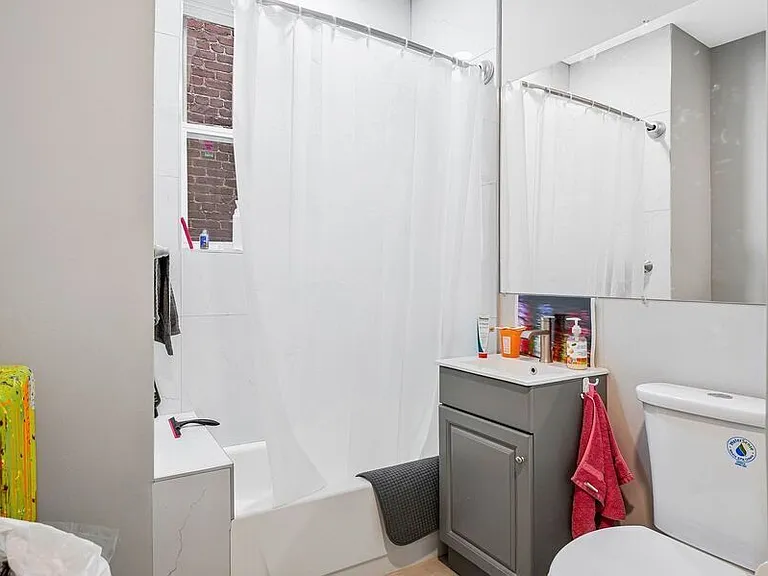 1502 Ogden St NW — Photo 8