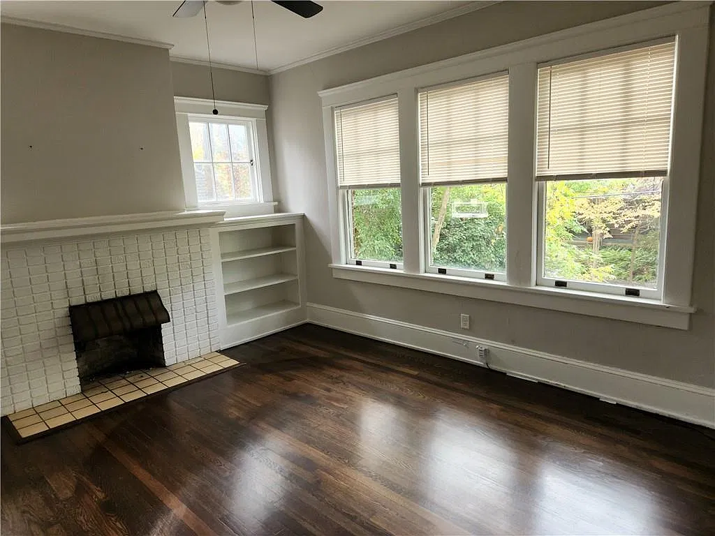 2 bed, 1.0 bath, 1596 sqft, $2,950 — Photo 4