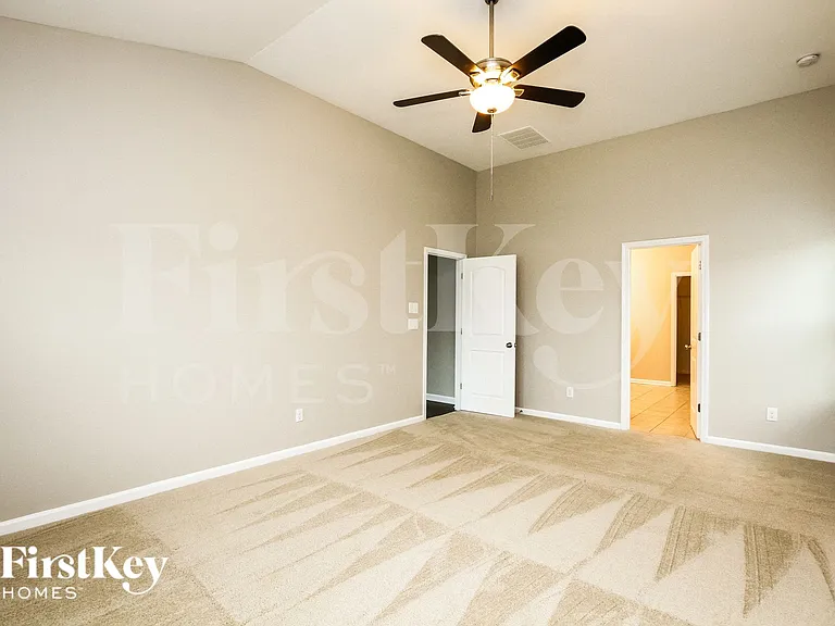 136 Avalon Reserve Dr — Photo 10