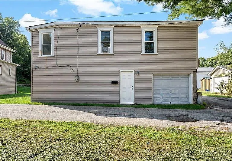 523 Westminster Ave #R — Photo 9