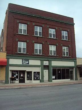 Building Photo - 1020 Central Ave