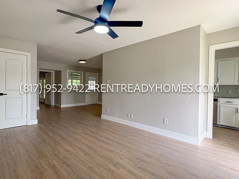 2613 Fairbrook St — Photo 8