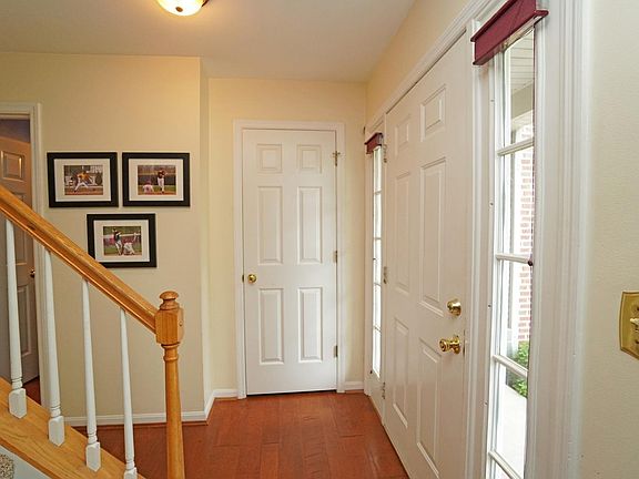 2nd image of 2091 Trailwood Dr