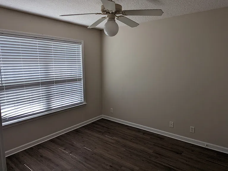 155 Drew Cir — Photo 7