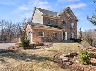 1708 Stonepine Cir, Hudson, WI 54016