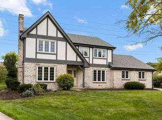 402 Parkview Pl, Burr Ridge, IL 60527