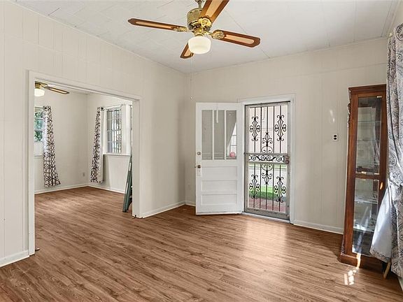 4th image of 532 8th St