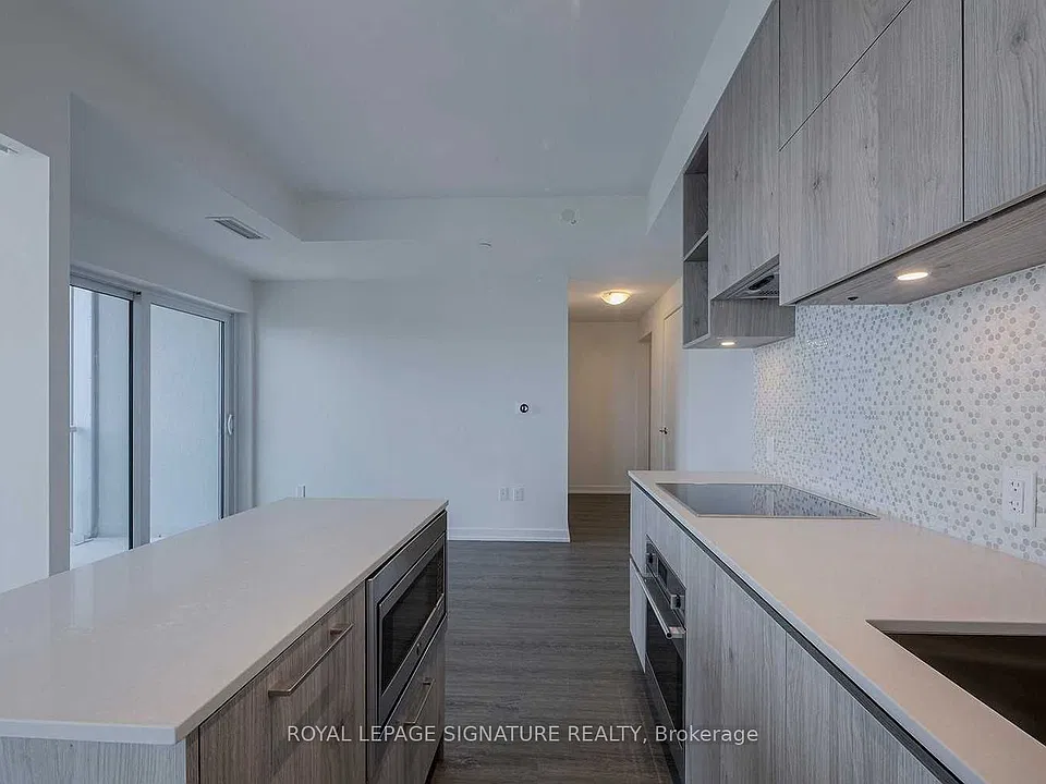1 Yorkville Ave #4308